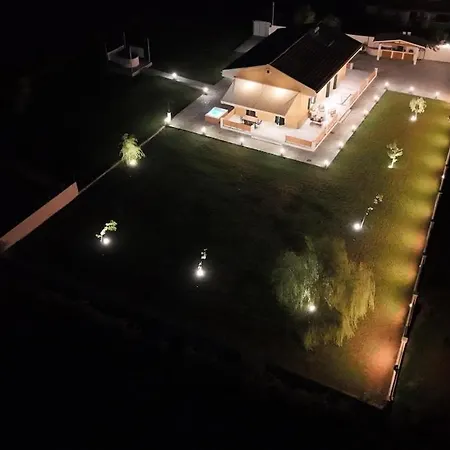 Issos House