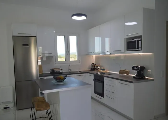 Issos House * アギオス・ゲオルギオス