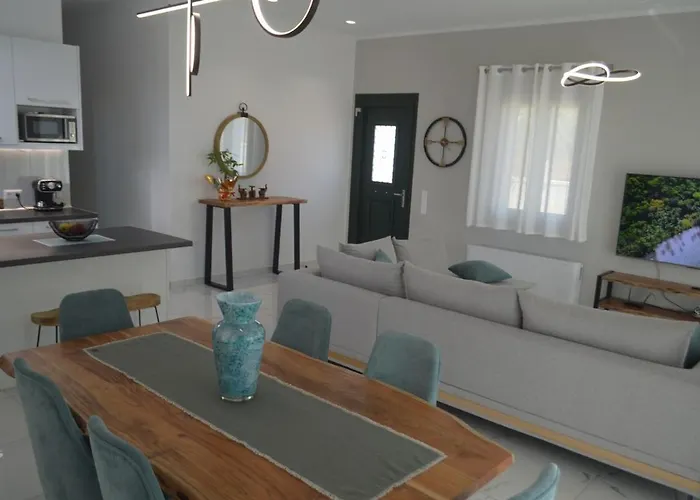 Issos House בית נופש