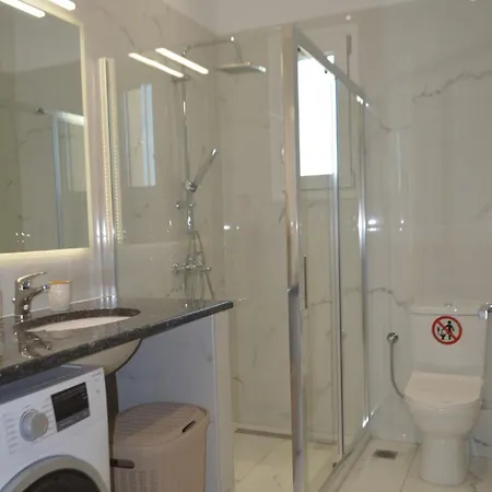 Issos House בית נופש *