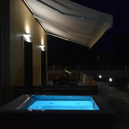 Issos House Hébergement de vacances Ágios Geórgios