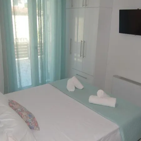 Issos House *