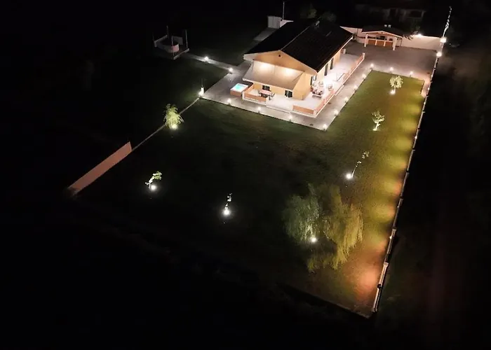 Issos House